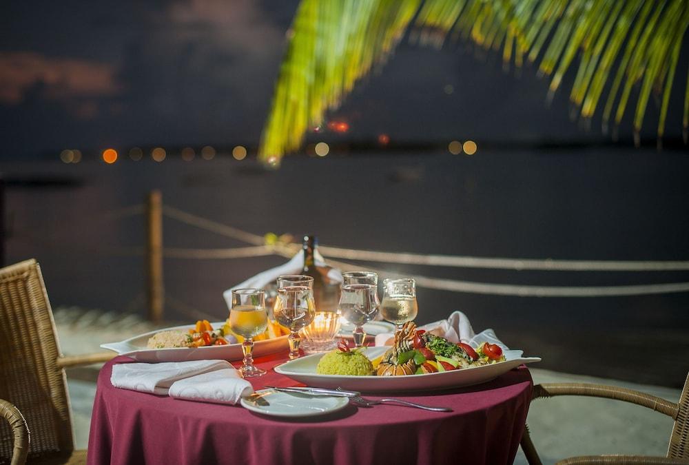 Jalsa Beach Hotel & Spa Poste Lafayette Ngoại thất bức ảnh
