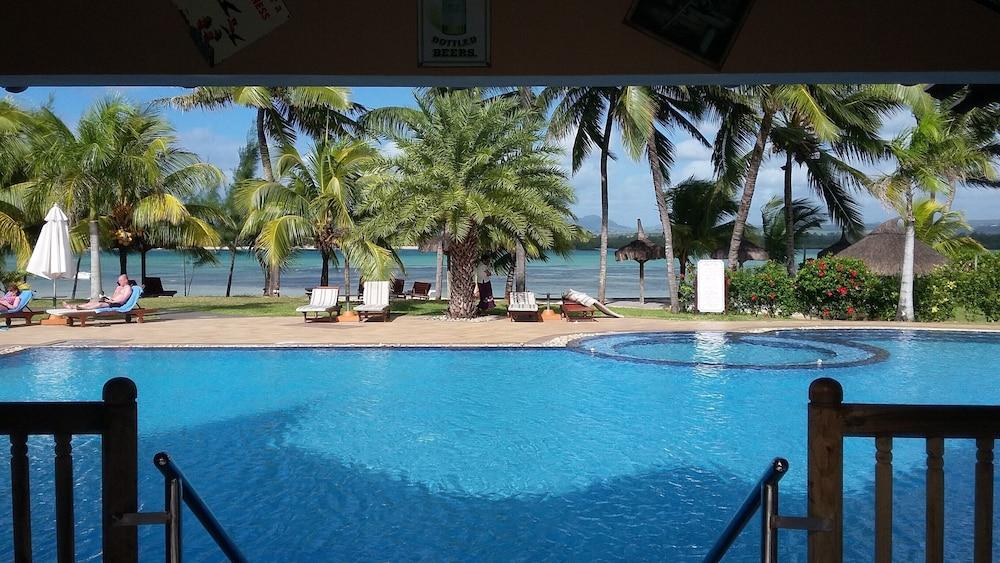 Jalsa Beach Hotel & Spa Poste Lafayette Ngoại thất bức ảnh